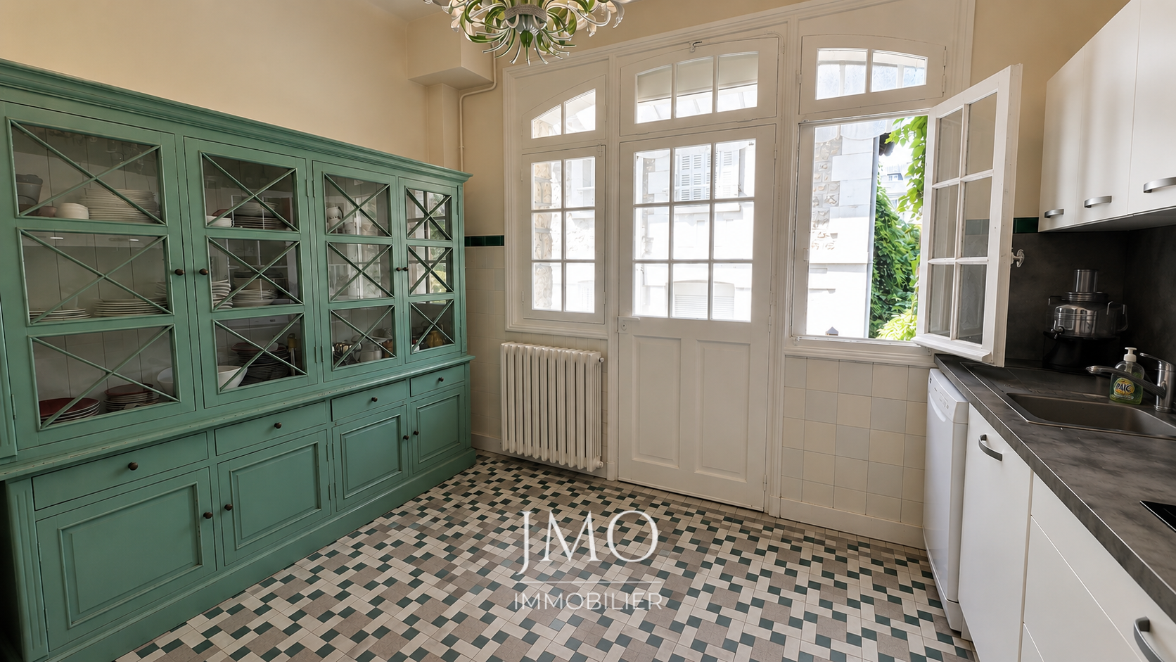Villa & sa maison d’amis