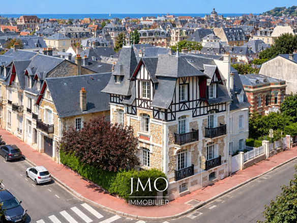 Villa & sa maison d’amis